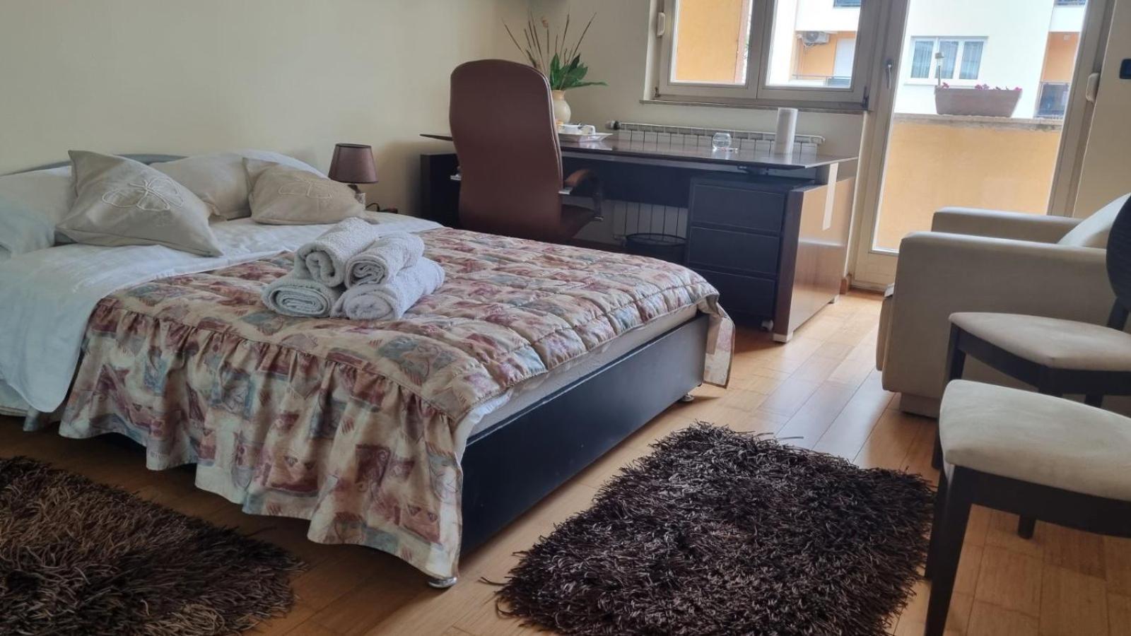 شقة Bolek Mansion بانيا لوكا المظهر الخارجي الصورة