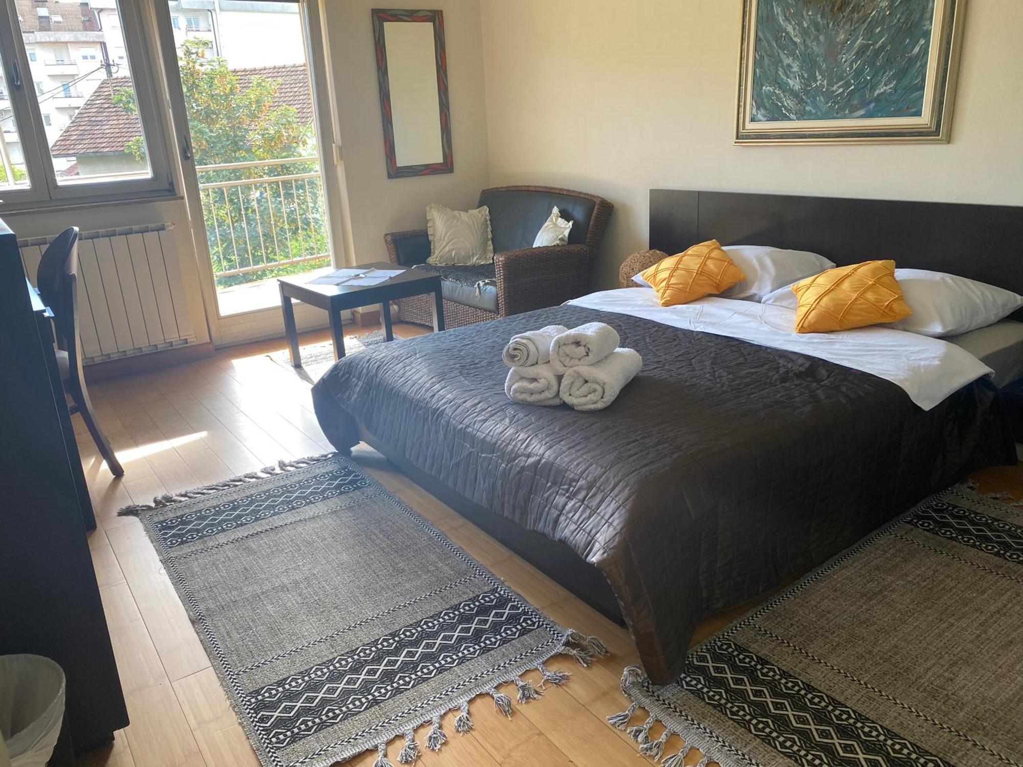 شقة Bolek Mansion بانيا لوكا المظهر الخارجي الصورة